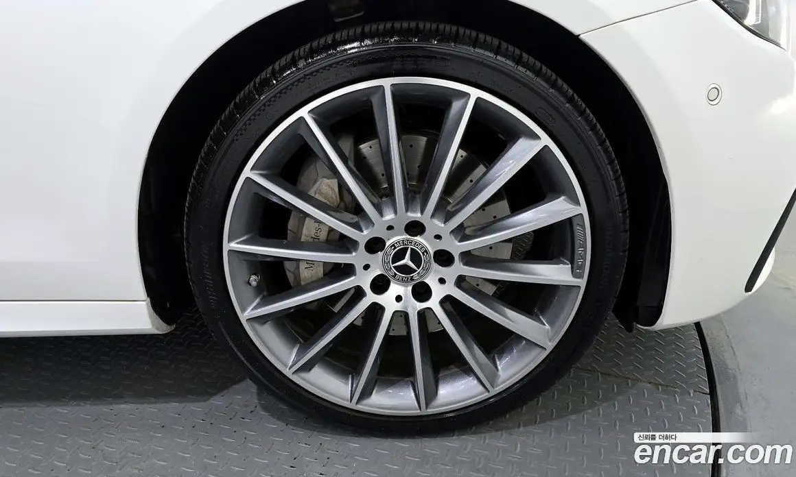 Mercedes-Benz E-Class 2021 2.0 автомат (гидро), фото 5