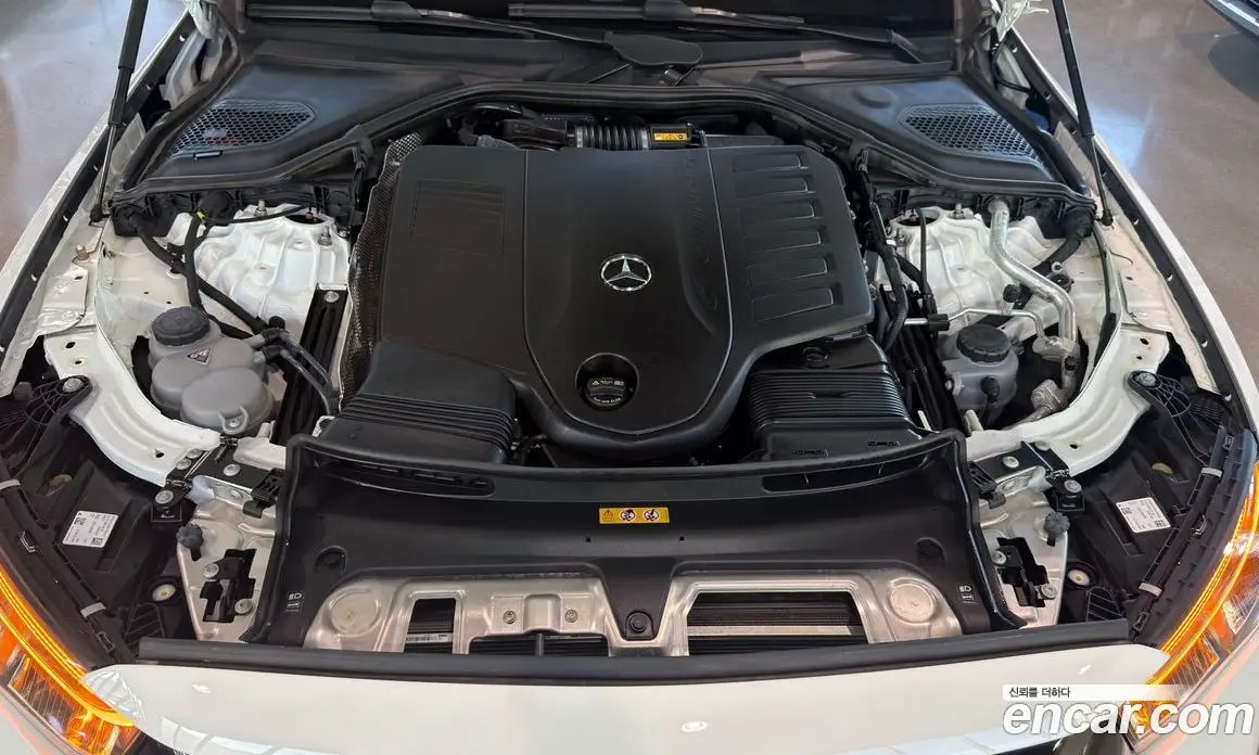 Mercedes-Benz E-Class 2024 3.0 автомат (гидро), фото 6