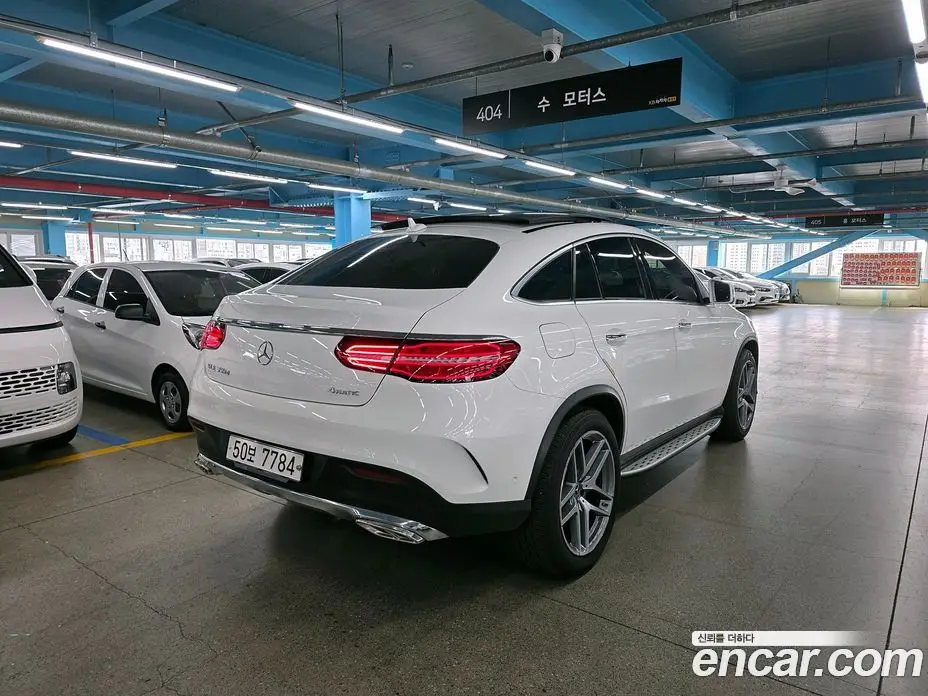 Mercedes-Benz GLE-Class 2018 3.0 автомат (гидро), фото 19 Mercedes-Benz GLE-Class 2018 3.0 автомат (гидро), фото 19