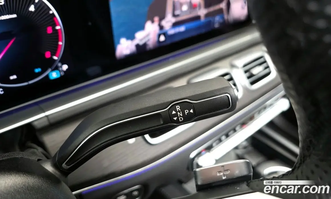 Mercedes-Benz GLE-Class 2024 3.0 автомат (гидро), фото 9