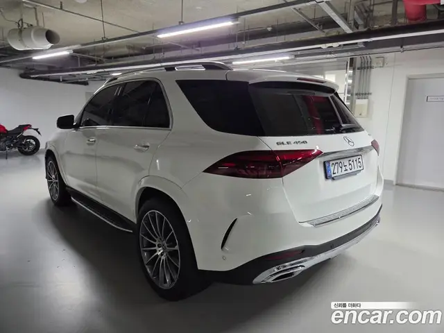 Mercedes-Benz GLE-Class 2025 3.0 автомат (гидро), миниатюра 2