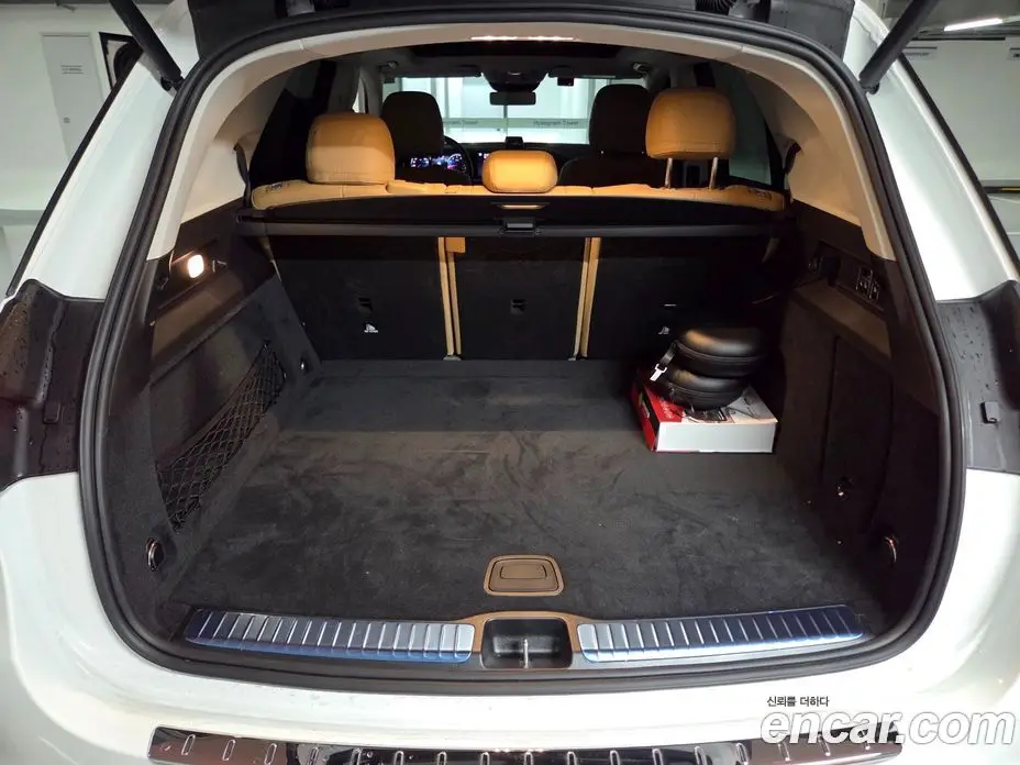 Mercedes-Benz GLE-Class 2025 3.0 автомат (гидро), фото 14