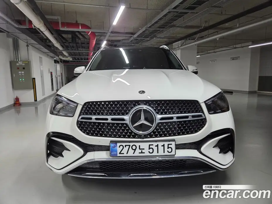 Mercedes-Benz GLE-Class 2025 3.0 автомат (гидро), фото 3