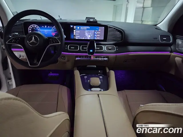 Mercedes-Benz GLE-Class 2025 3.0 автомат (гидро), миниатюра 7