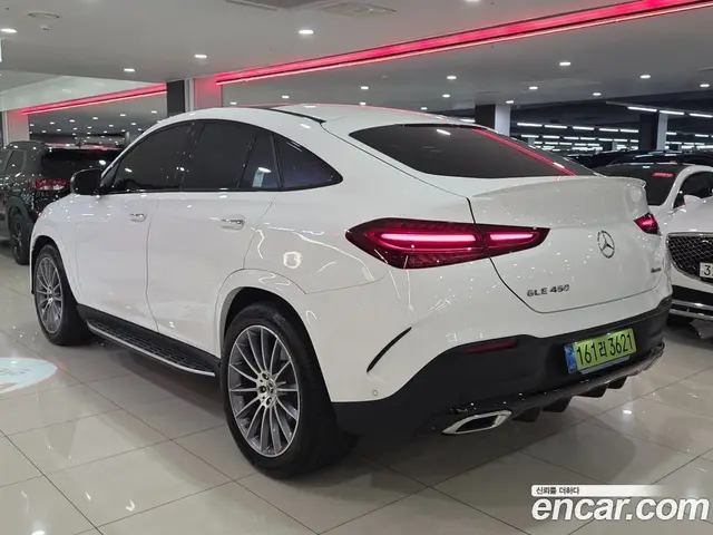 Mercedes-Benz GLE-Class 2026 3.0 автомат (гидро), миниатюра 2