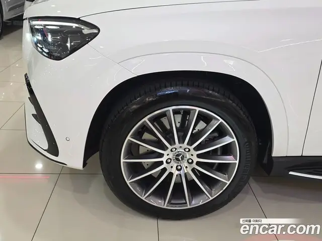 Mercedes-Benz GLE-Class 2026 3.0 автомат (гидро), миниатюра 5