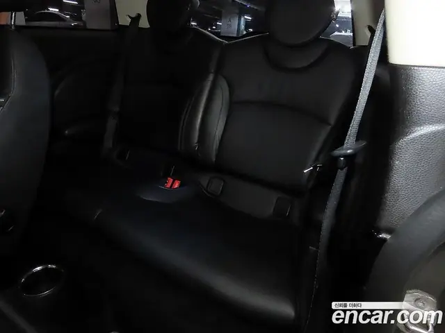 Mini Cooper 2012 2.0 автомат (гидро), миниатюра 7