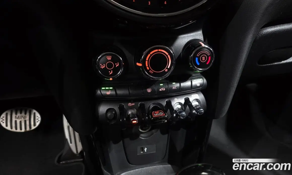 Mini Cooper 2022 1.5 автомат (гидро), фото 16