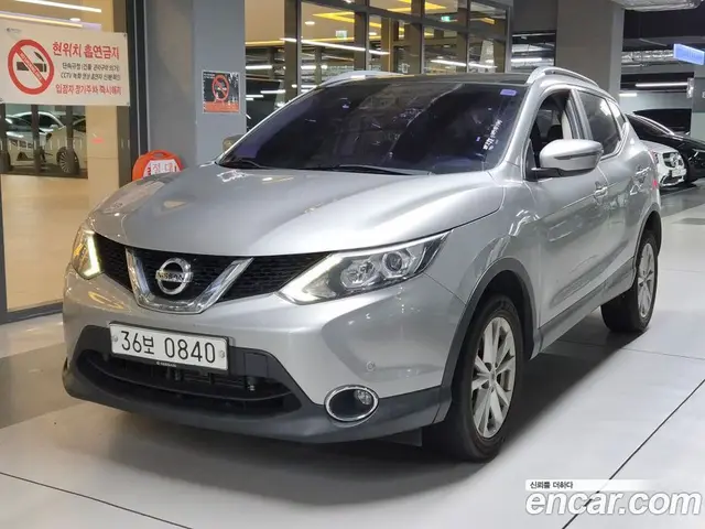 Nissan Qashqai 2016 1.6 автомат (гидро), миниатюра 2