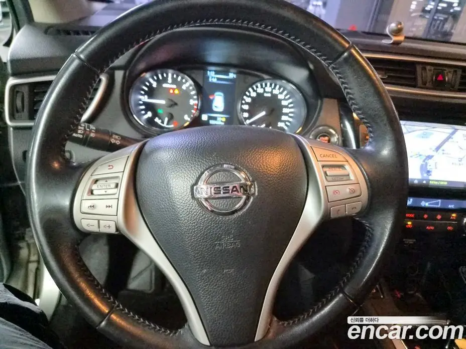 Nissan Qashqai 2016 1.6 автомат (гидро), фото 11