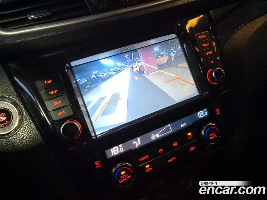 Nissan Qashqai 2016 1.6 автомат (гидро), фото 16