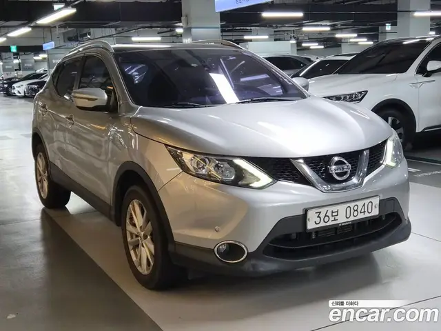 Nissan Qashqai 2016 1.6 автомат (гидро), миниатюра 3