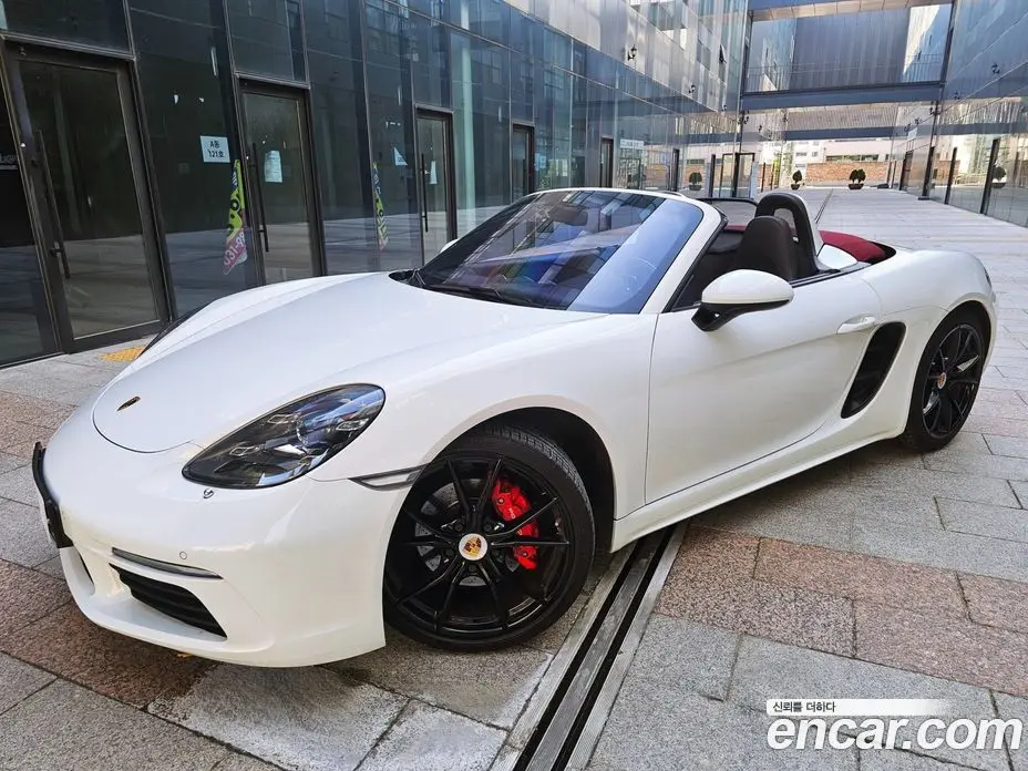 Porsche 718 2018 2.5 автомат (гидро), фото 3 Porsche 718 2018 2.5 автомат (гидро), фото 3