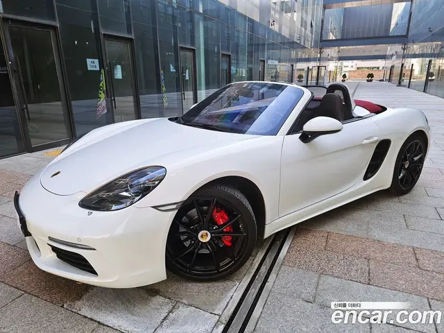 Porsche 718 2018 2.5 автомат (гидро), миниатюра 3 Porsche 718 2018 2.5 автомат (гидро), миниатюра 3