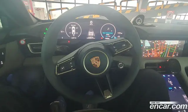 Porsche Taycan 2025 автомат (гидро), миниатюра 9