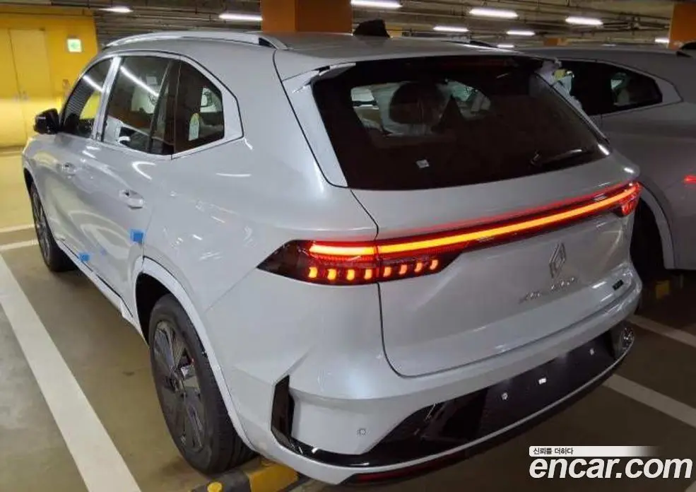 Renault (Samsung) Grand Koleos 2026 1.5 автомат (гидро), фото 9 Renault (Samsung) Grand Koleos 2026 1.5 автомат (гидро), фото 9