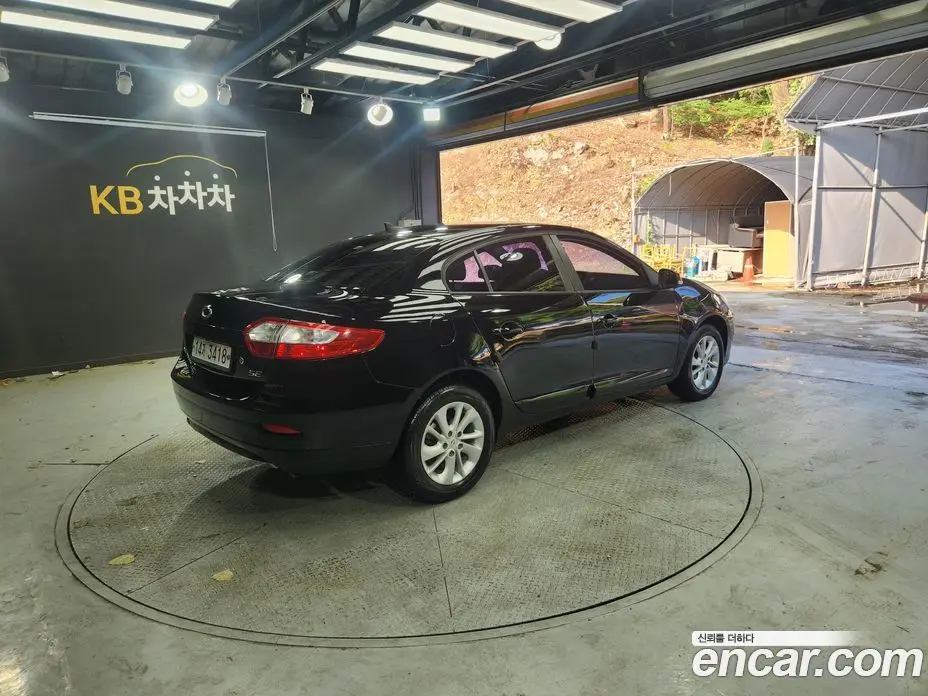 Renault (Samsung) SM3 2014 1.6 автомат (гидро), фото 6 Renault (Samsung) SM3 2014 1.6 автомат (гидро), фото 6