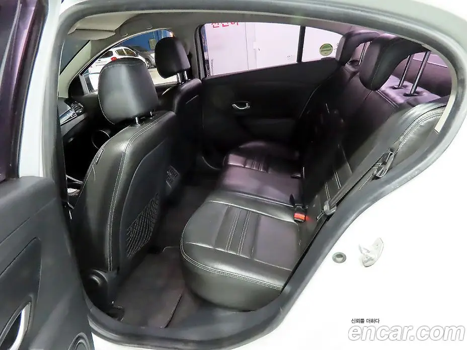 Renault (Samsung) SM3 2017 автомат (гидро), фото 14 Renault (Samsung) SM3 2017 автомат (гидро), фото 14