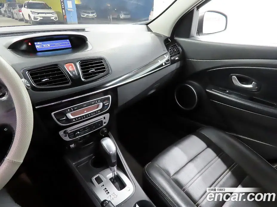 Renault (Samsung) SM3 2017 автомат (гидро), фото 9 Renault (Samsung) SM3 2017 автомат (гидро), фото 9