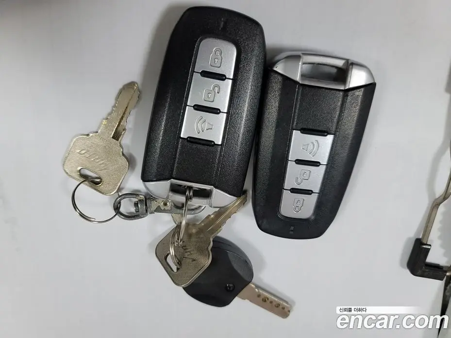 SsangYong Korando 2014 2.0 автомат (гидро), фото 12 SsangYong Korando 2014 2.0 автомат (гидро), фото 12