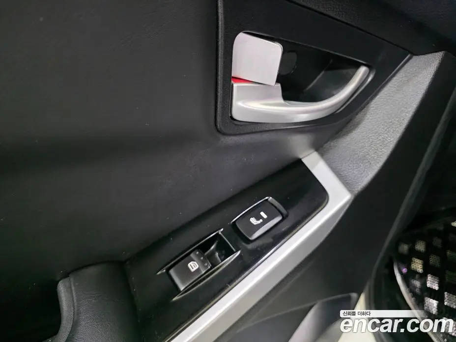 SsangYong Korando 2015 2.2 автомат (гидро), фото 14