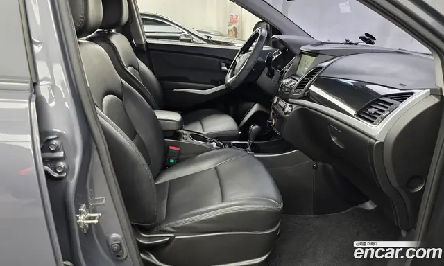 SsangYong Korando 2017 2.2 автомат (гидро), миниатюра 11