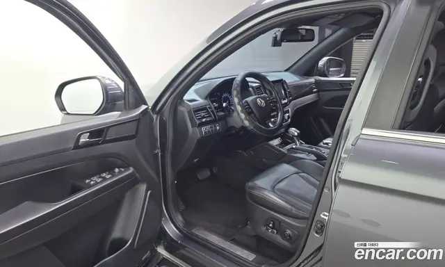 SsangYong Rexton 2019 2.2 автомат (гидро), миниатюра 10 SsangYong Rexton 2019 2.2 автомат (гидро), миниатюра 10