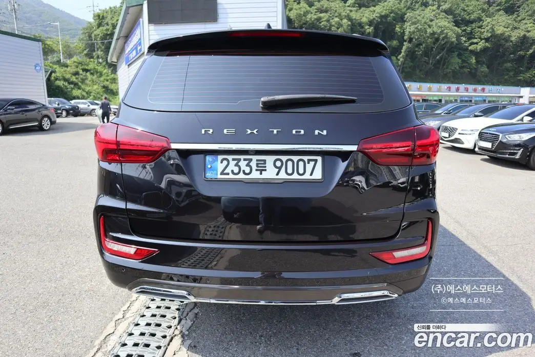 SsangYong Rexton 2021 2.2 автомат (гидро), фото 4 SsangYong Rexton 2021 2.2 автомат (гидро), фото 4