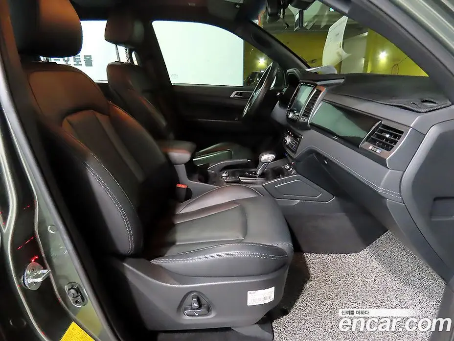 SsangYong Rexton 2021 2.2 автомат (гидро), фото 13
