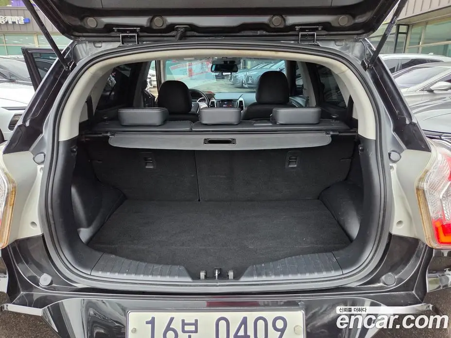 SsangYong TIBOLI 2016 1.6 автомат (гидро), фото 18 SsangYong TIBOLI 2016 1.6 автомат (гидро), фото 18