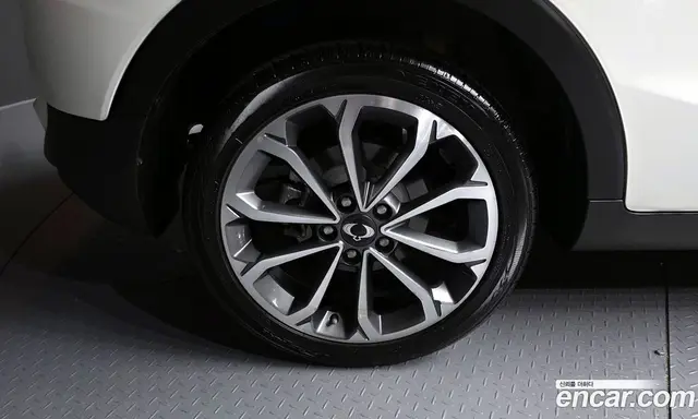 SsangYong TIBOLI 2017 1.6 автомат (гидро), миниатюра 5 SsangYong TIBOLI 2017 1.6 автомат (гидро), миниатюра 5