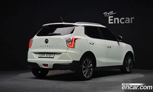 SsangYong TIBOLI 2017 1.6 автомат (гидро), миниатюра 2