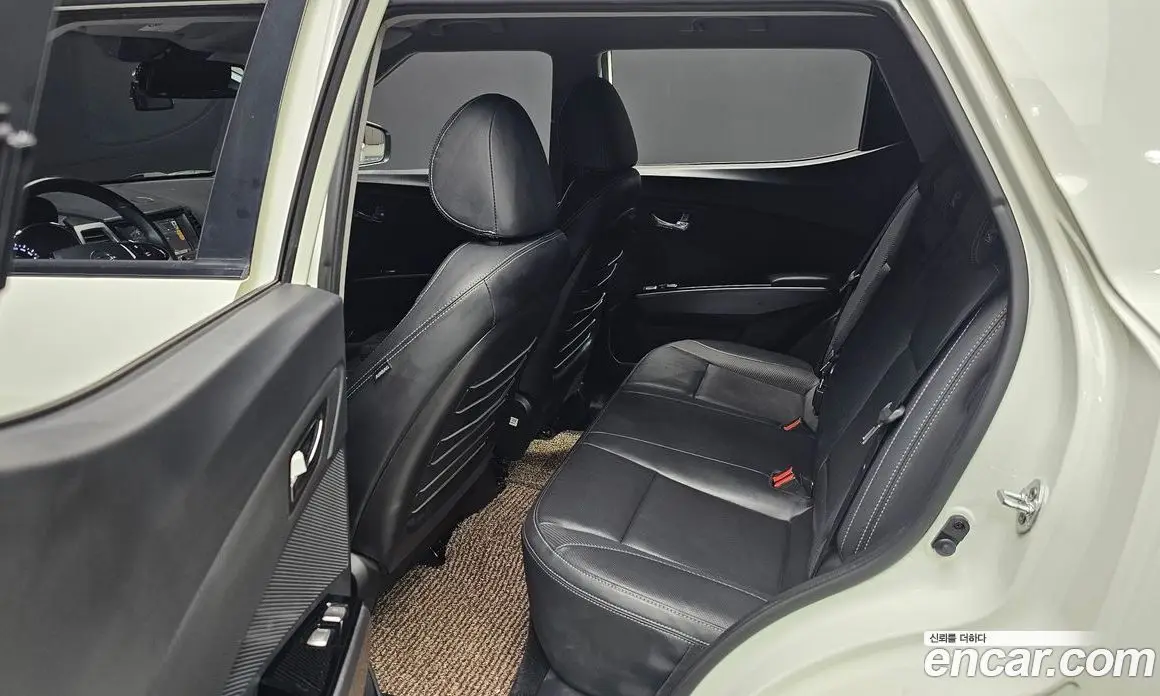 SsangYong TIBOLI 2017 1.6 автомат (гидро), фото 13