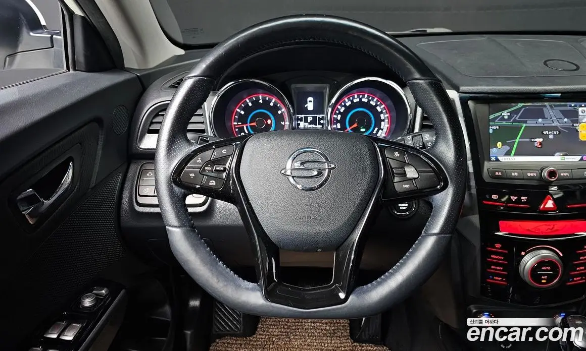 SsangYong TIBOLI 2017 1.6 автомат (гидро), фото 14