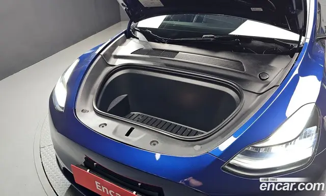 Tesla Model Y 2021 0.2 автомат (гидро), миниатюра 6 Tesla Model Y 2021 0.2 автомат (гидро), миниатюра 6