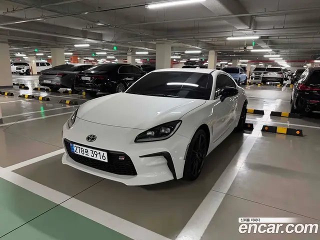 Toyota 86, 2026, 10 км Toyota 86, 2026, 10 км