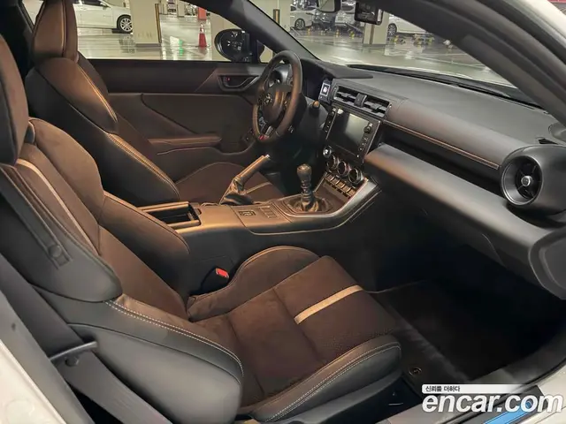 Toyota 86 2026 2.4 механика, миниатюра 12