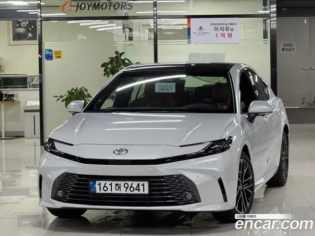 Toyota Camry, 2026, 4 км