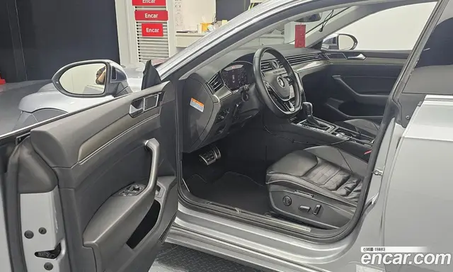 Volkswagen Arteon 2019 2.0 автомат (гидро), миниатюра 11 Volkswagen Arteon 2019 2.0 автомат (гидро), миниатюра 11
