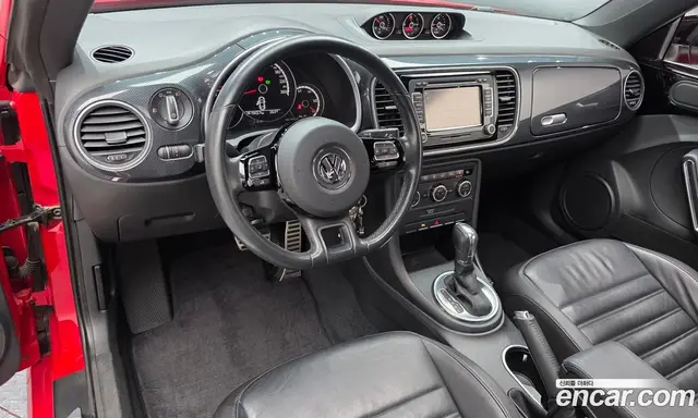 Volkswagen Beatle 2012 2.0 автомат (гидро), миниатюра 7 Volkswagen Beatle 2012 2.0 автомат (гидро), миниатюра 7