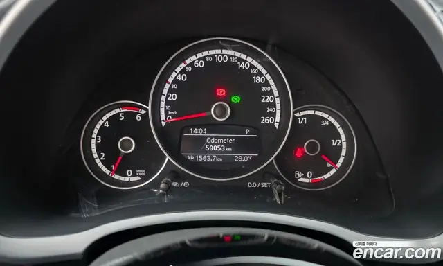 Volkswagen Beatle 2012 2.0 автомат (гидро), миниатюра 8 Volkswagen Beatle 2012 2.0 автомат (гидро), миниатюра 8