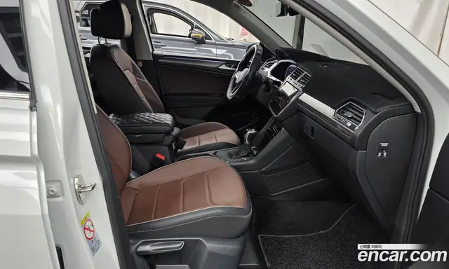 Volkswagen Tiguan 2023 2.0 автомат (гидро), миниатюра 11 Volkswagen Tiguan 2023 2.0 автомат (гидро), миниатюра 11