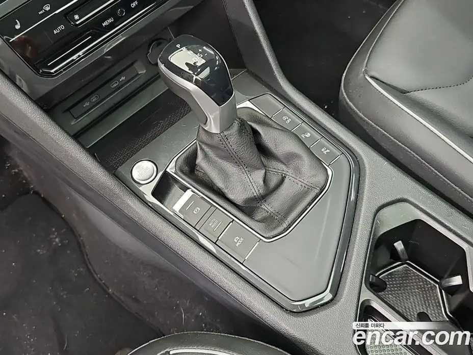 Volkswagen Tiguan 2023 2.0 автомат (гидро), фото 11