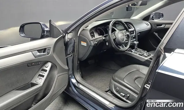 Audi A5 2014 2.0 автомат (гидро), миниатюра 10