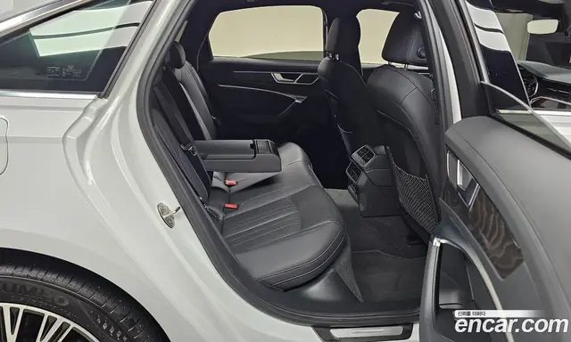 Audi A6 2021 2.0 автомат (гидро), миниатюра 12