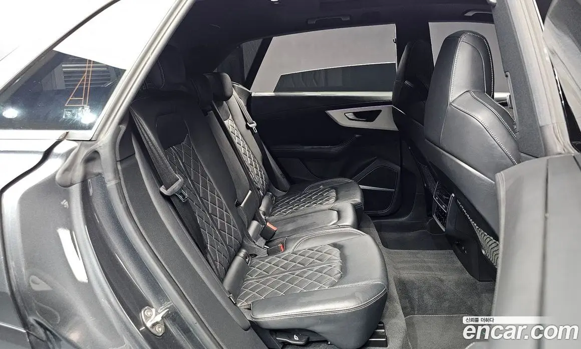 Audi Q8 2021 3.0 автомат (гидро), фото 11 Audi Q8 2021 3.0 автомат (гидро), фото 11