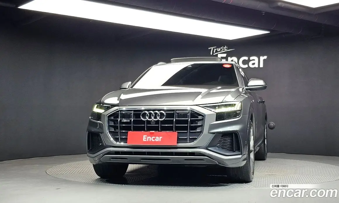 Audi Q8 2021 3.0 автомат (гидро), фото 3 Audi Q8 2021 3.0 автомат (гидро), фото 3