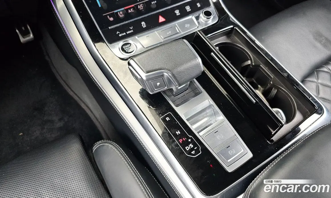 Audi Q8 2021 3.0 автомат (гидро), фото 9 Audi Q8 2021 3.0 автомат (гидро), фото 9