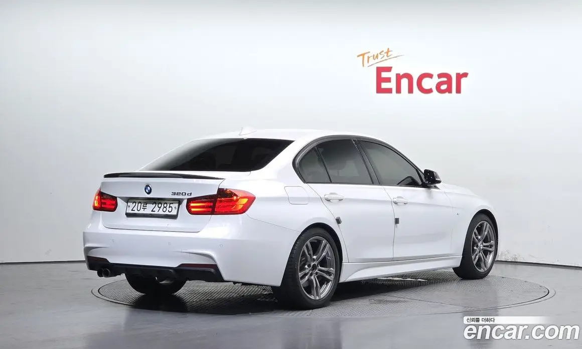 BMW 3 серия 2015 2.0 автомат (гидро), фото 2 BMW 3 серия 2015 2.0 автомат (гидро), фото 2