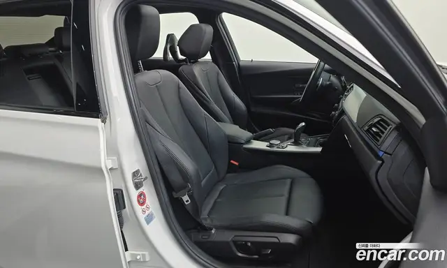 BMW 3 серия 2015 2.0 автомат (гидро), миниатюра 11 BMW 3 серия 2015 2.0 автомат (гидро), миниатюра 11